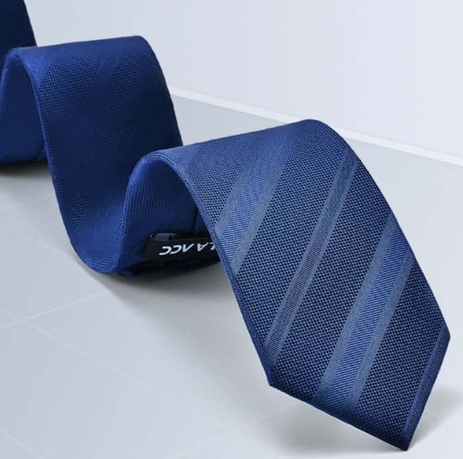 上質斜め織り紳士用ネクタイ