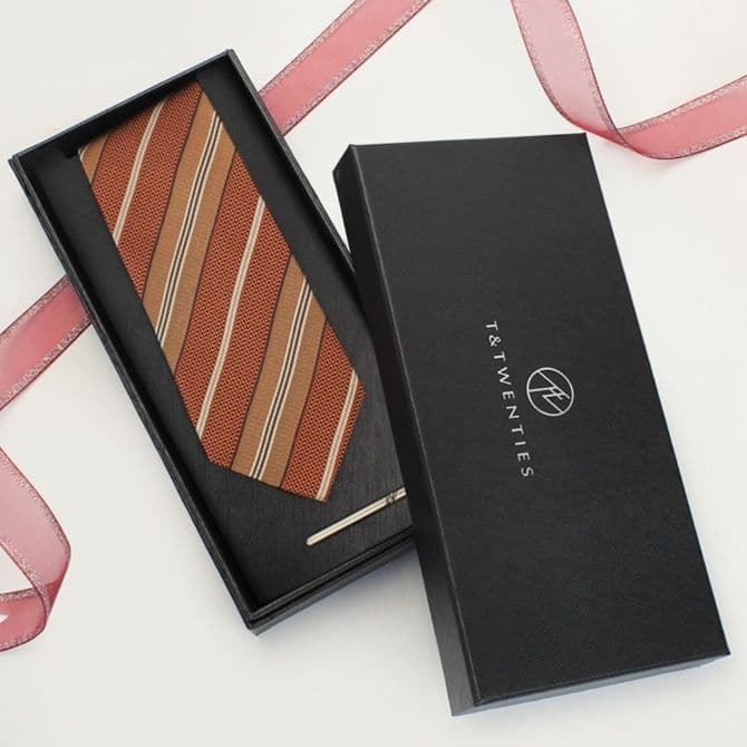 ネクタイ 格調高い斜め織りストライプ